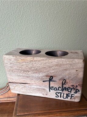 Rustic farmhouse teacher pencil holder